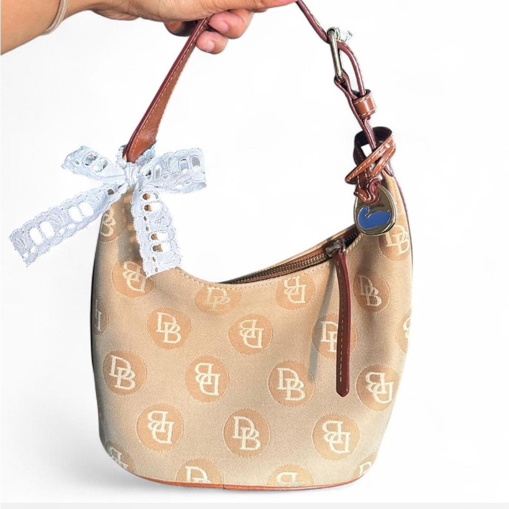 Vintage Dooney & Bourke Bucket Shoulder Bag